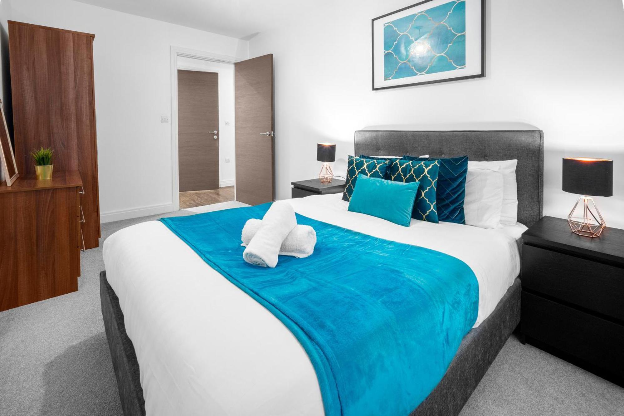 New Luxe Apartment - Secure Parking - Birmingham City Centre - Netflix - Wifi - Top Rated - 54M Exterior photo
